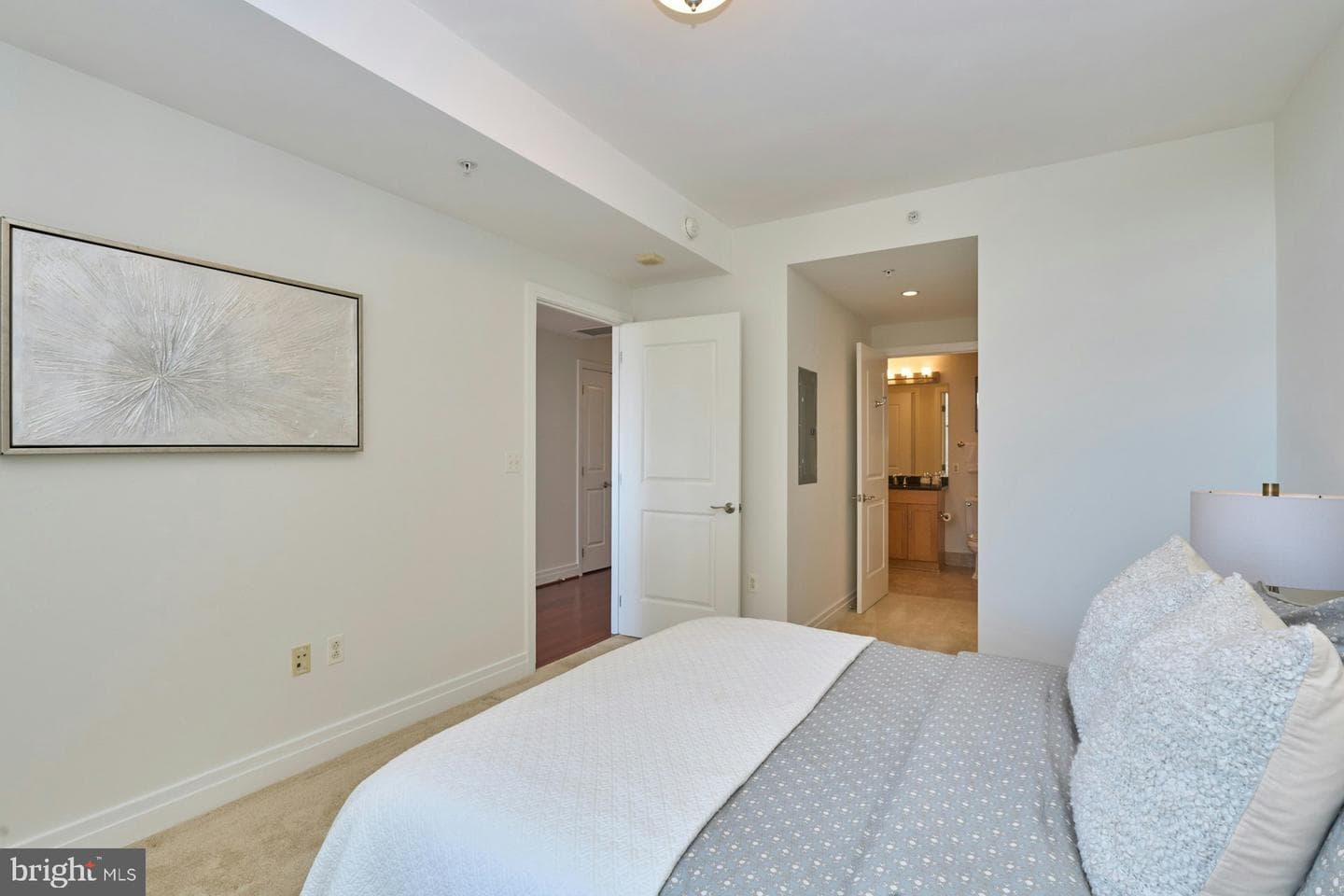 8220 Crestwood Heights Drive #1417 photo 27
