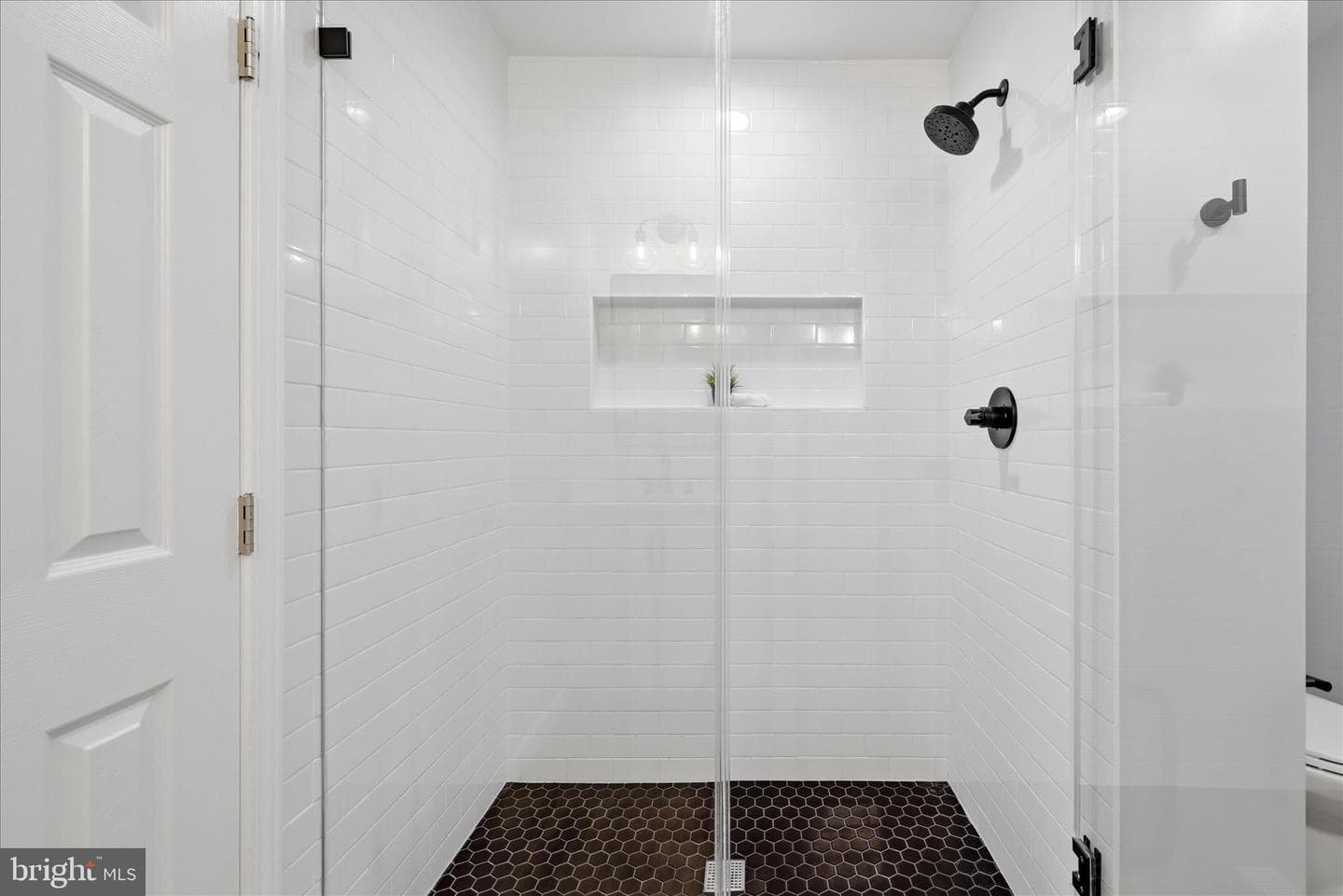 7716 Shootingstar Drive photo 13