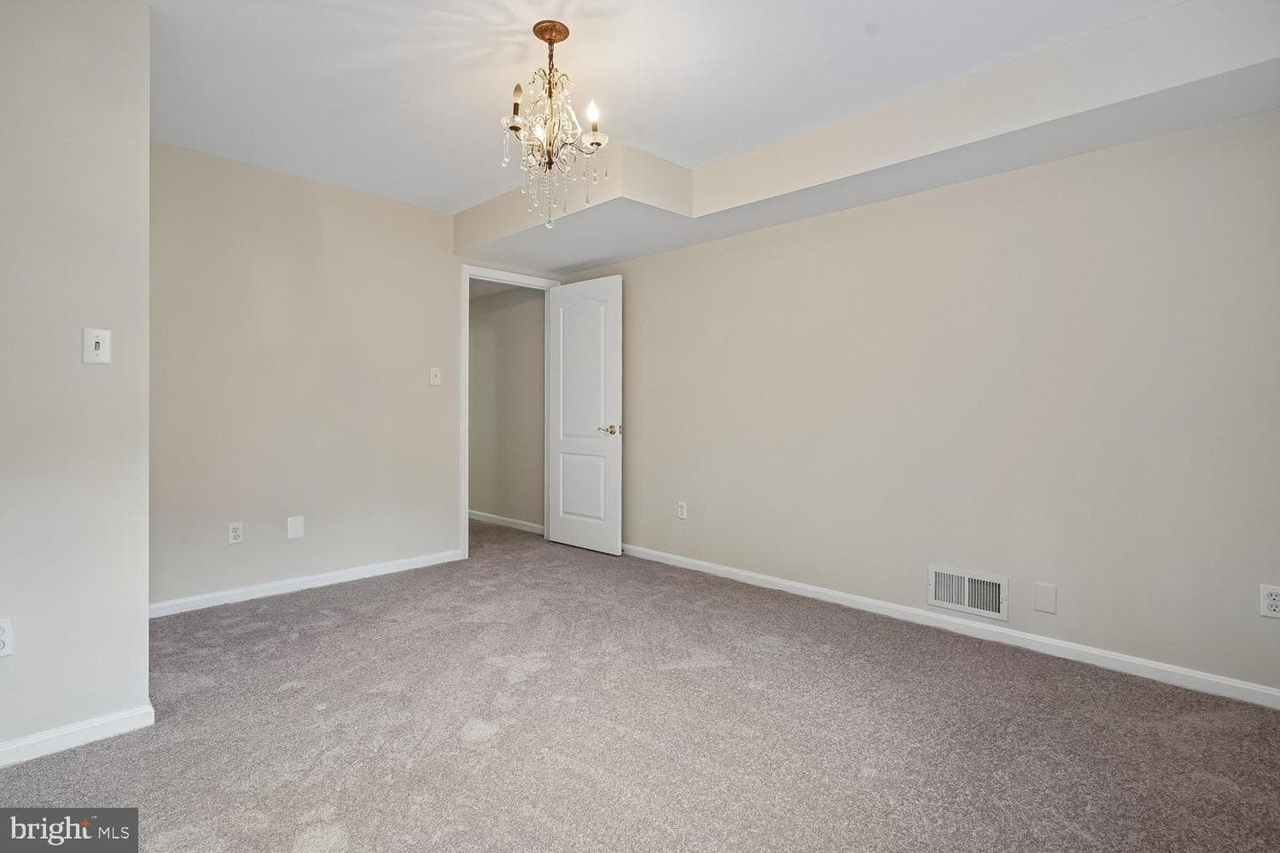 7814 Friars Court photo 54