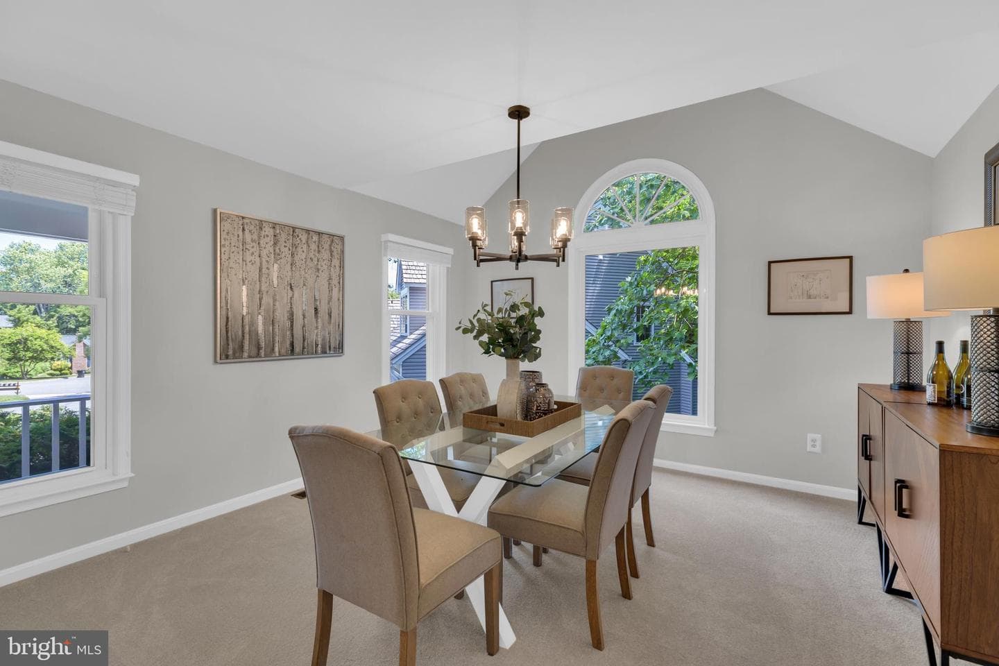 9695 Holly Oak Court photo 4