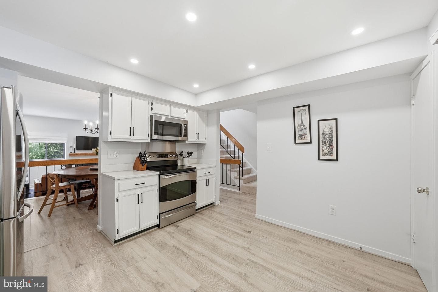 5826 Jacksons Oak Court photo 9