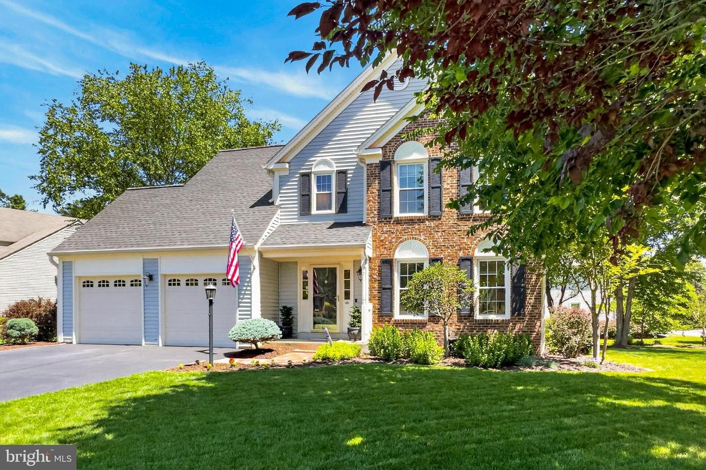 6463 Woodmere Place photo 2