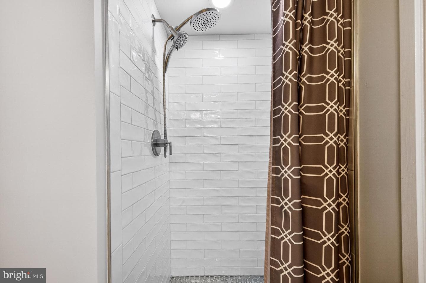 8380 Greensboro Drive #1017 photo 29
