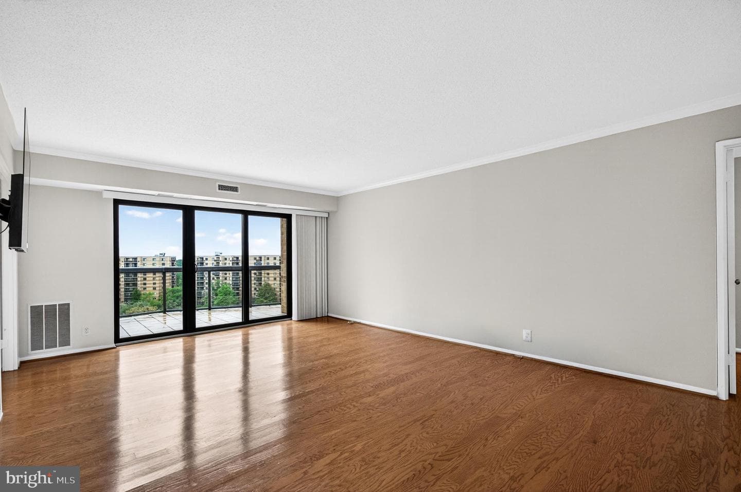 8380 Greensboro Drive #1017 photo 5