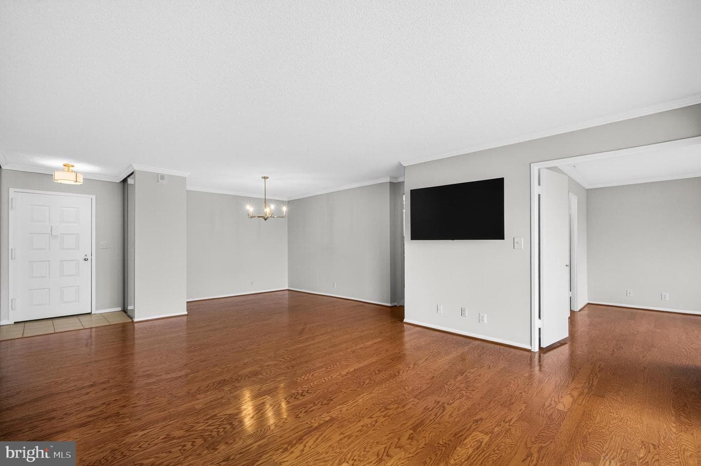 8380 Greensboro Drive #1017 photo 6