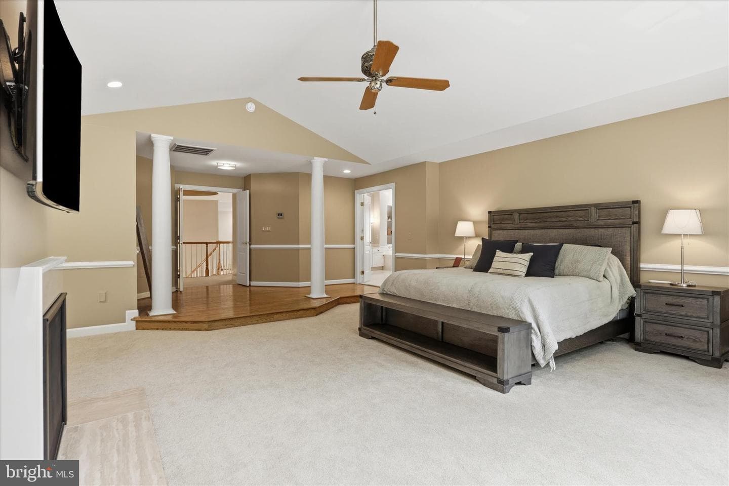 7211 Twelve Oaks Dr photo 34