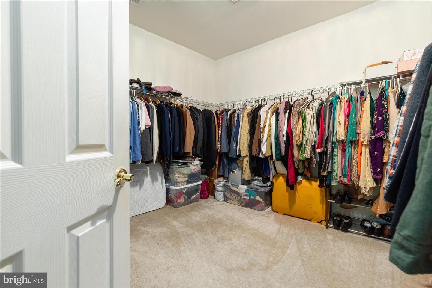 8906 Laurel Overlook Drive photo 28