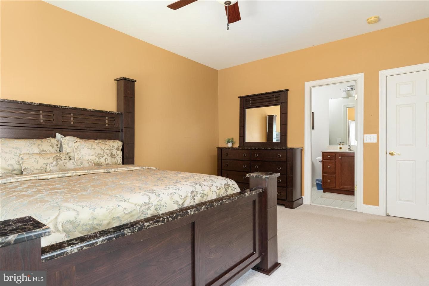 8906 Laurel Overlook Drive photo 31