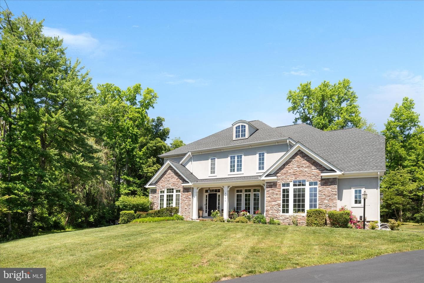 8906 Laurel Overlook Drive photo 44