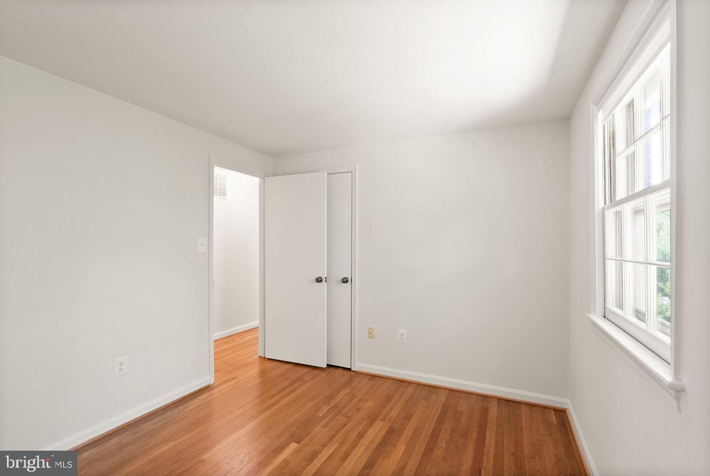 4018 Robertson Boulevard photo 26