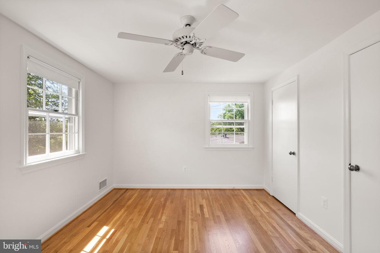 4018 Robertson Boulevard photo 40