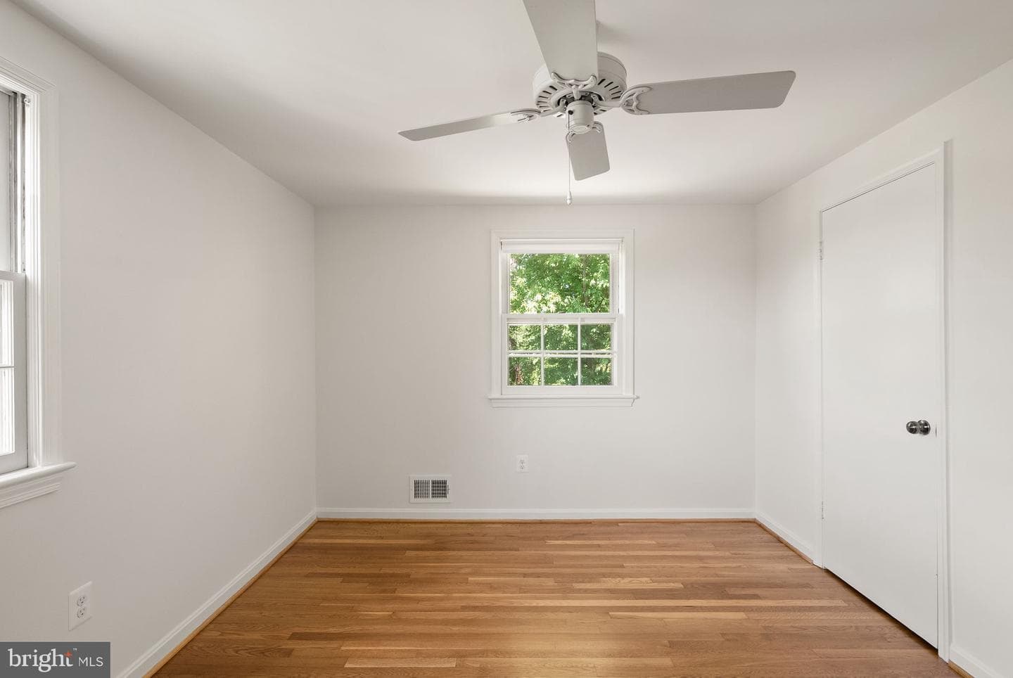 4018 Robertson Boulevard photo 44