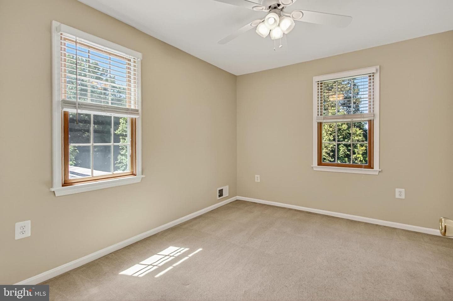 10505 Clipper Drive photo 43