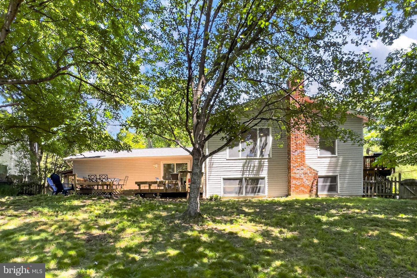 6908 Rochambeau Place photo 57