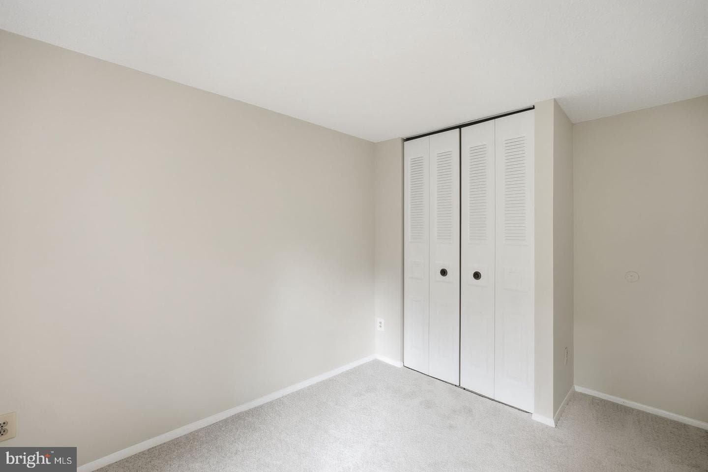 5851 Jacksons Oak Court photo 19