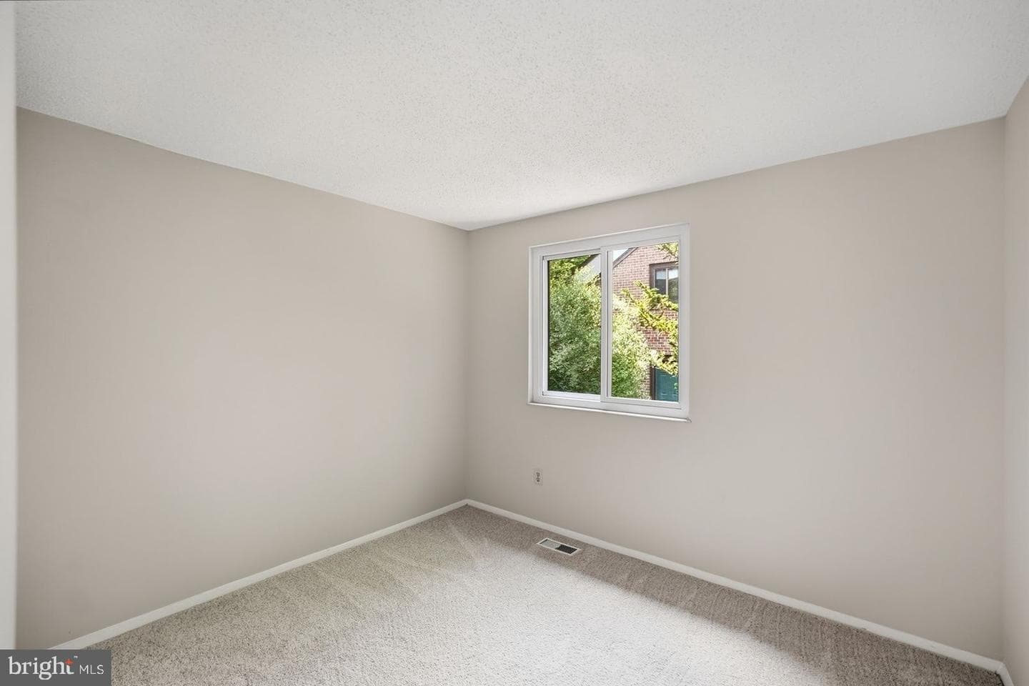 5851 Jacksons Oak Court photo 21