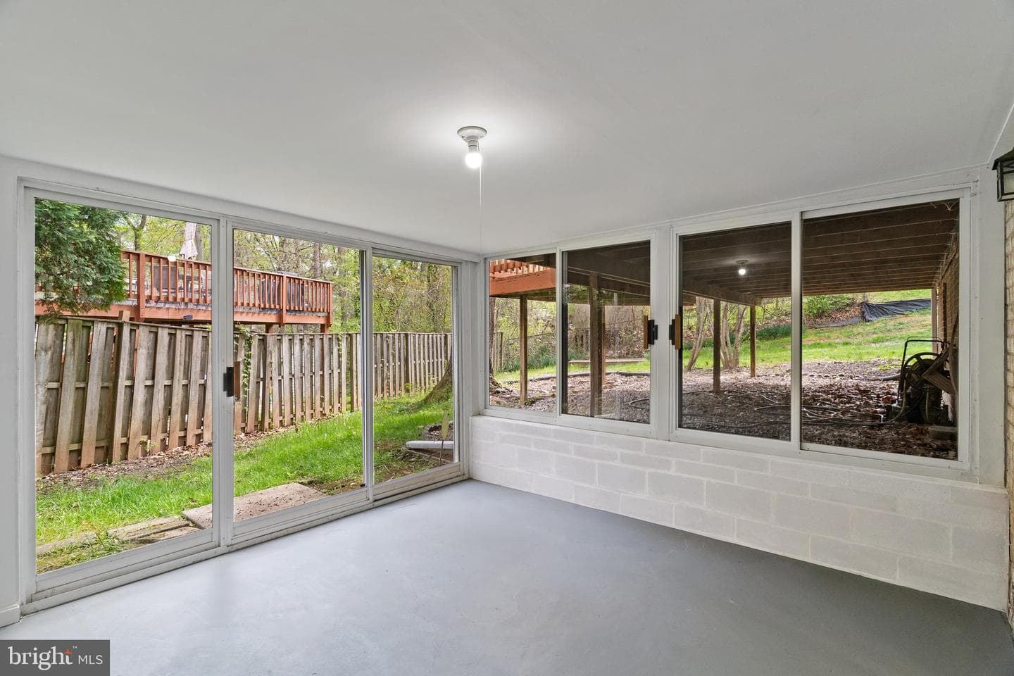 5105 Walport Lane photo 25