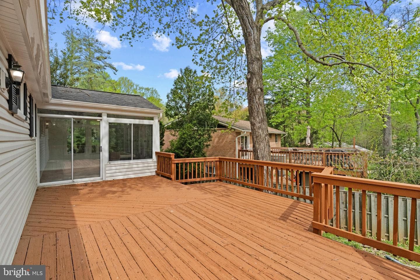 5105 Walport Lane photo 26