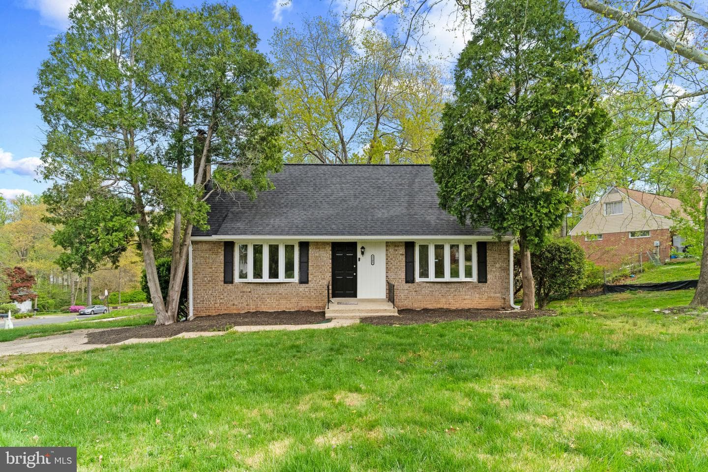 5105 Walport Lane photo 28