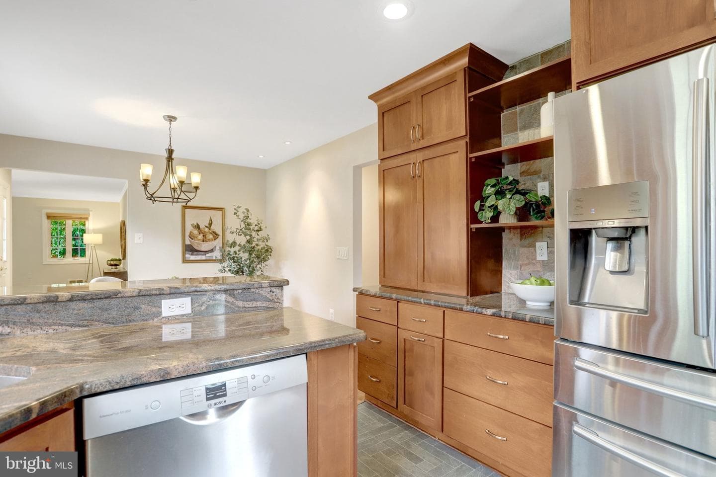 2106 Basset Street photo 15