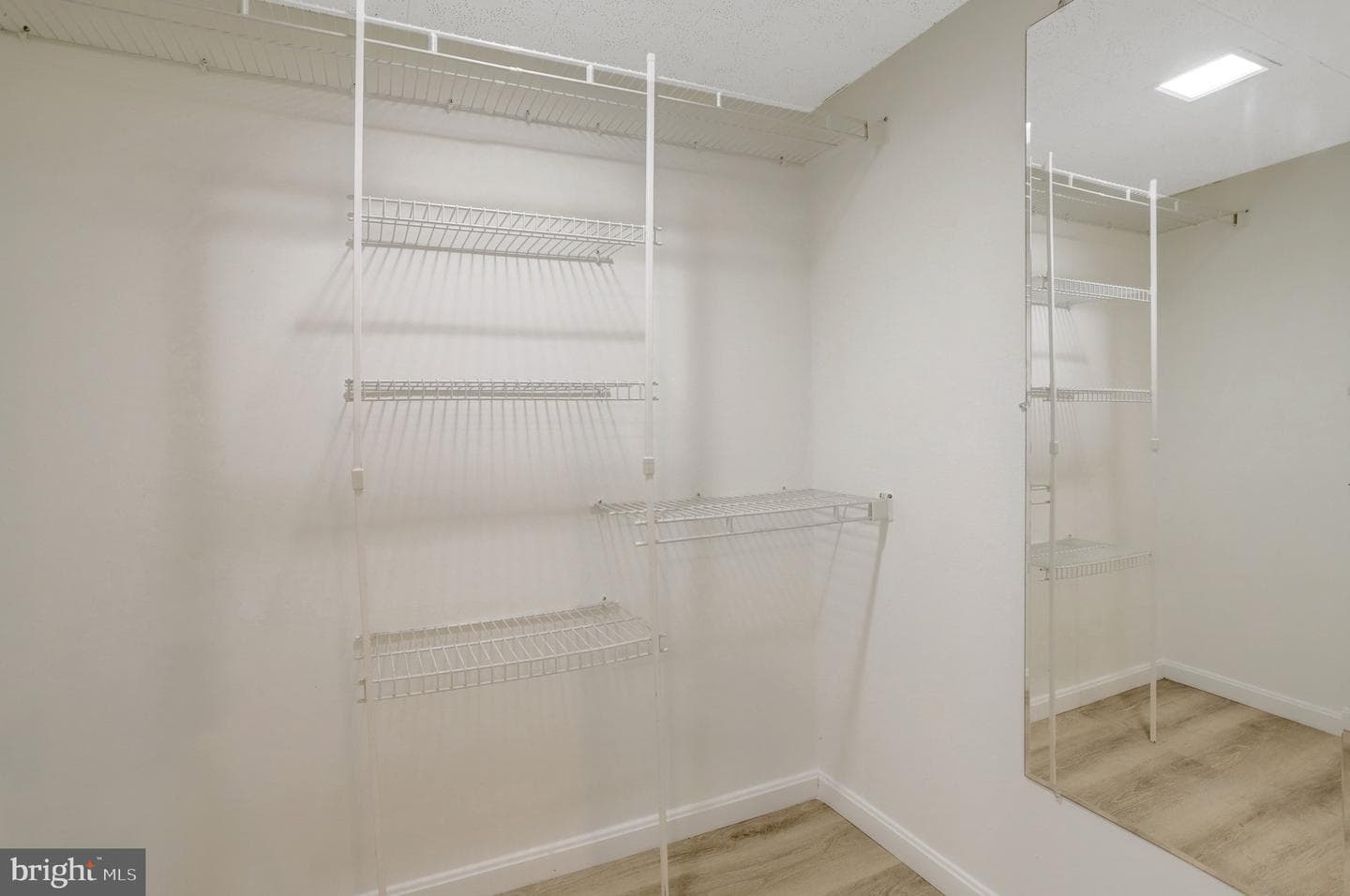 2106 Basset Street photo 35
