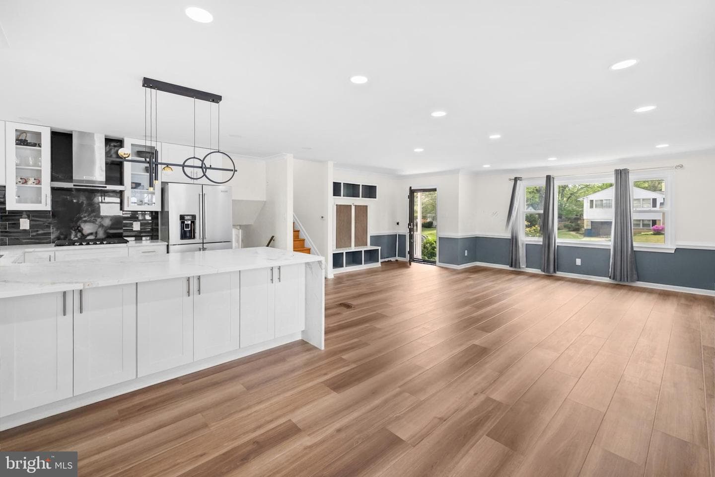 7402 Dunston Street photo 14