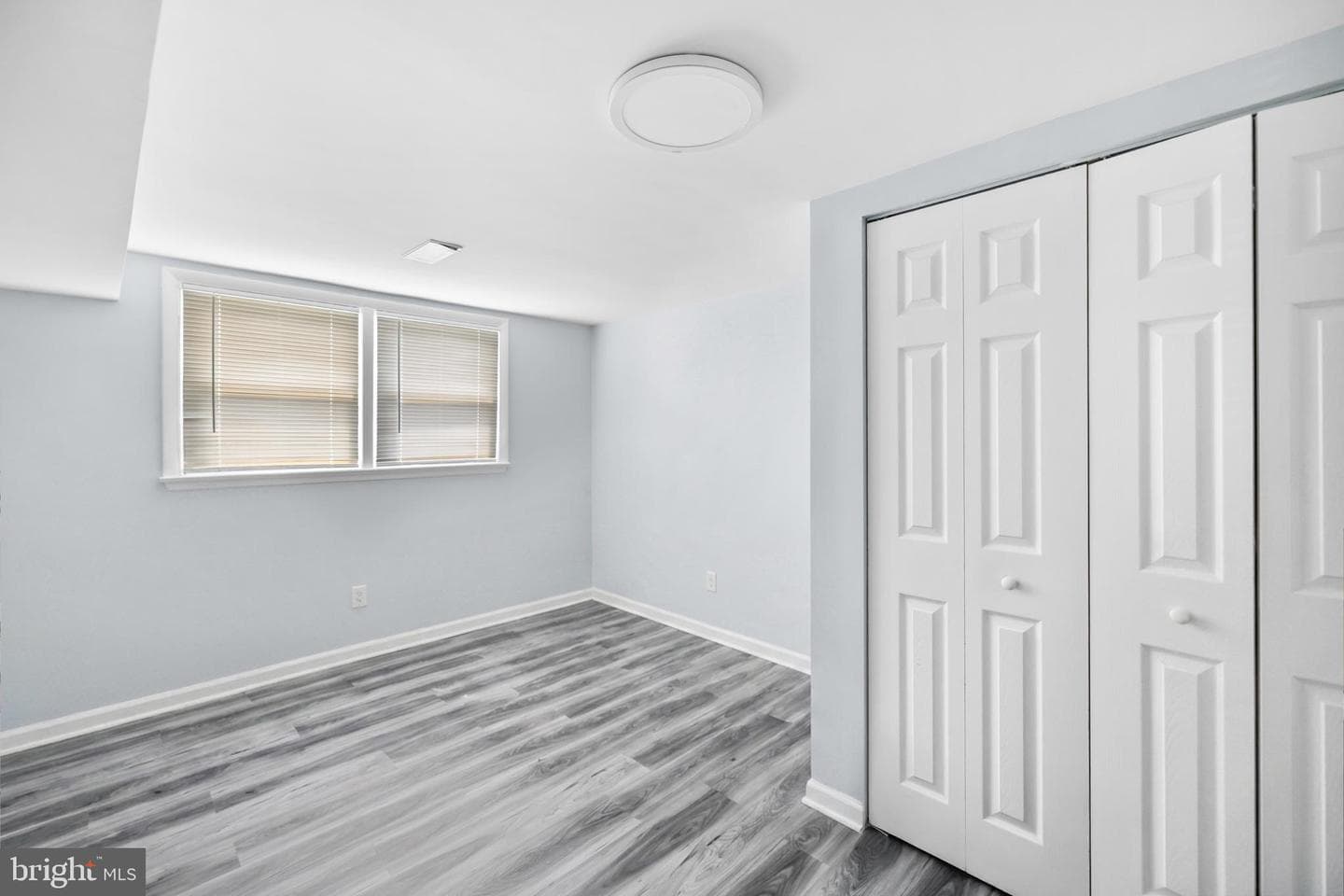 7402 Dunston Street photo 30