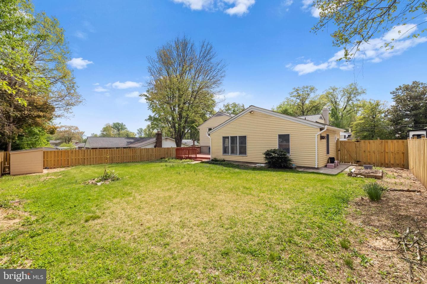7402 Dunston Street photo 37