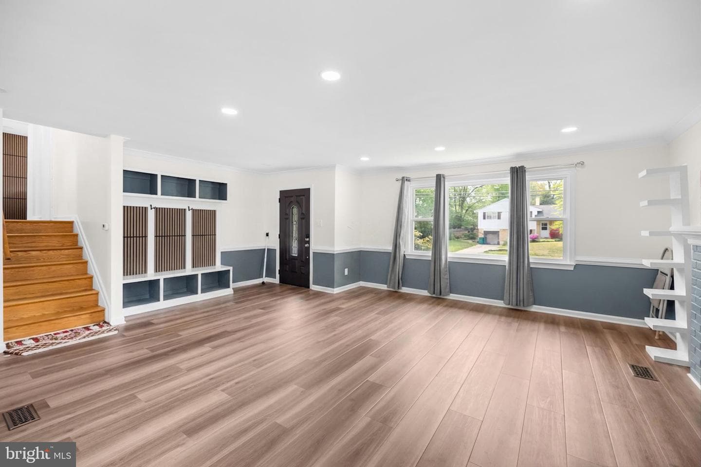 7402 Dunston Street photo 7