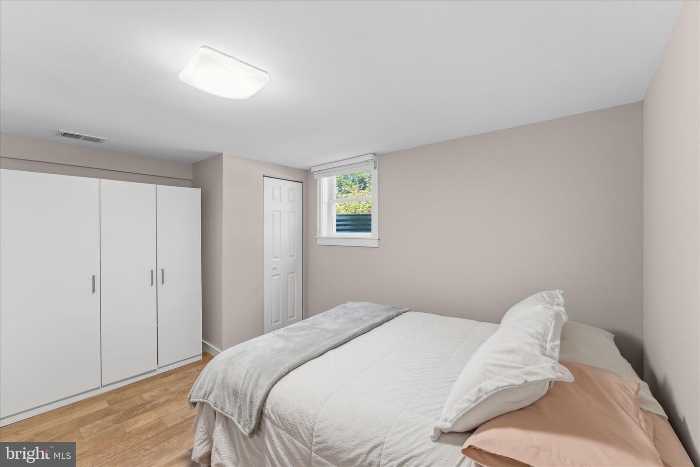 6915 Kingwood Drive photo 37