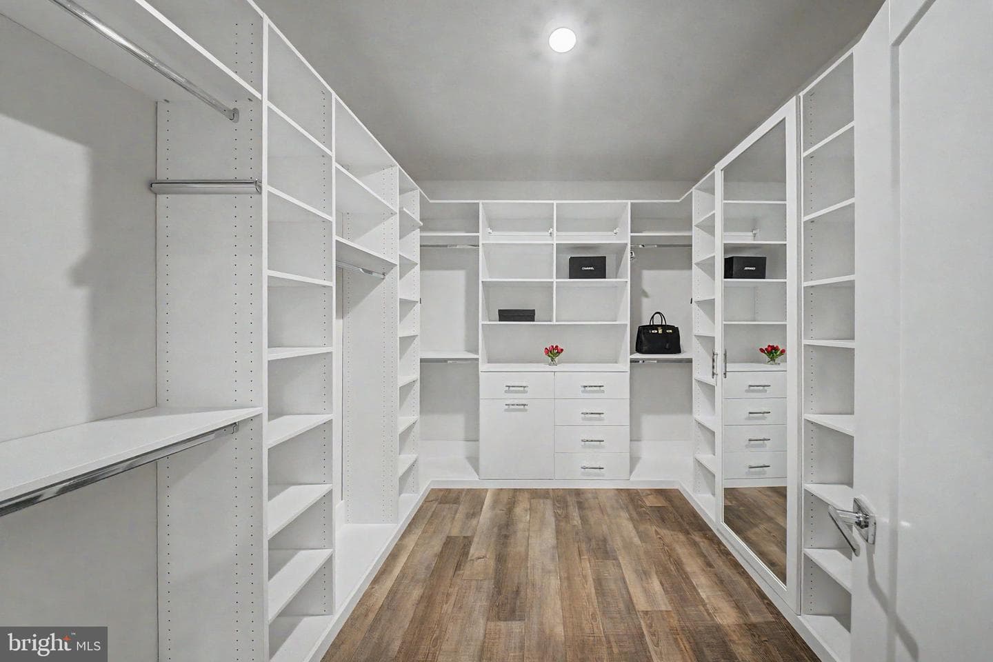 1761 Old Meadow Road #220 photo 12