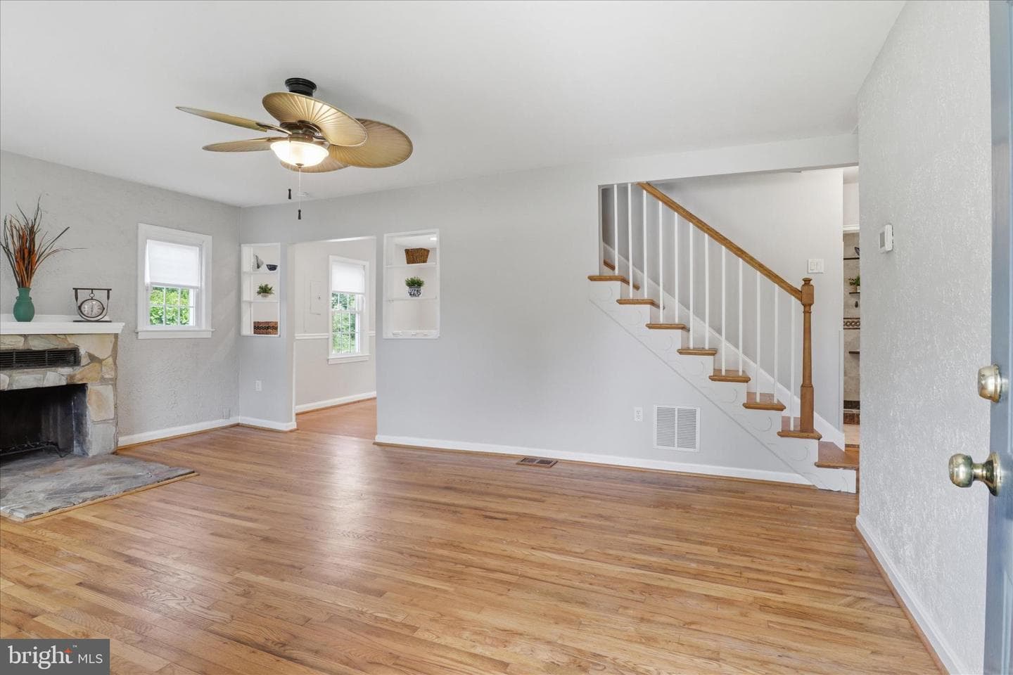 2504 Stone Hedge Drive photo 17
