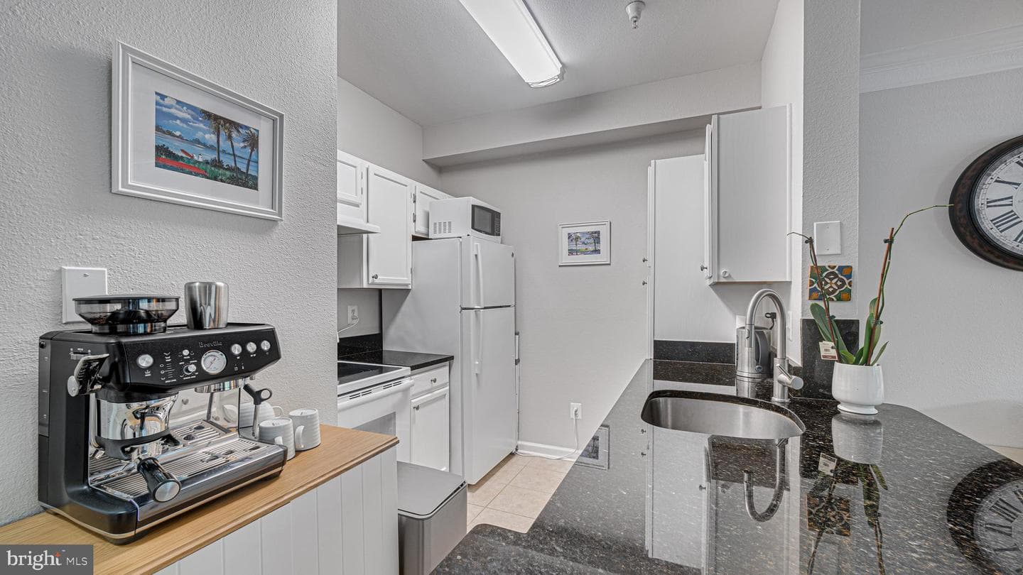 1530 Spring Gate Drive #9113 photo 5