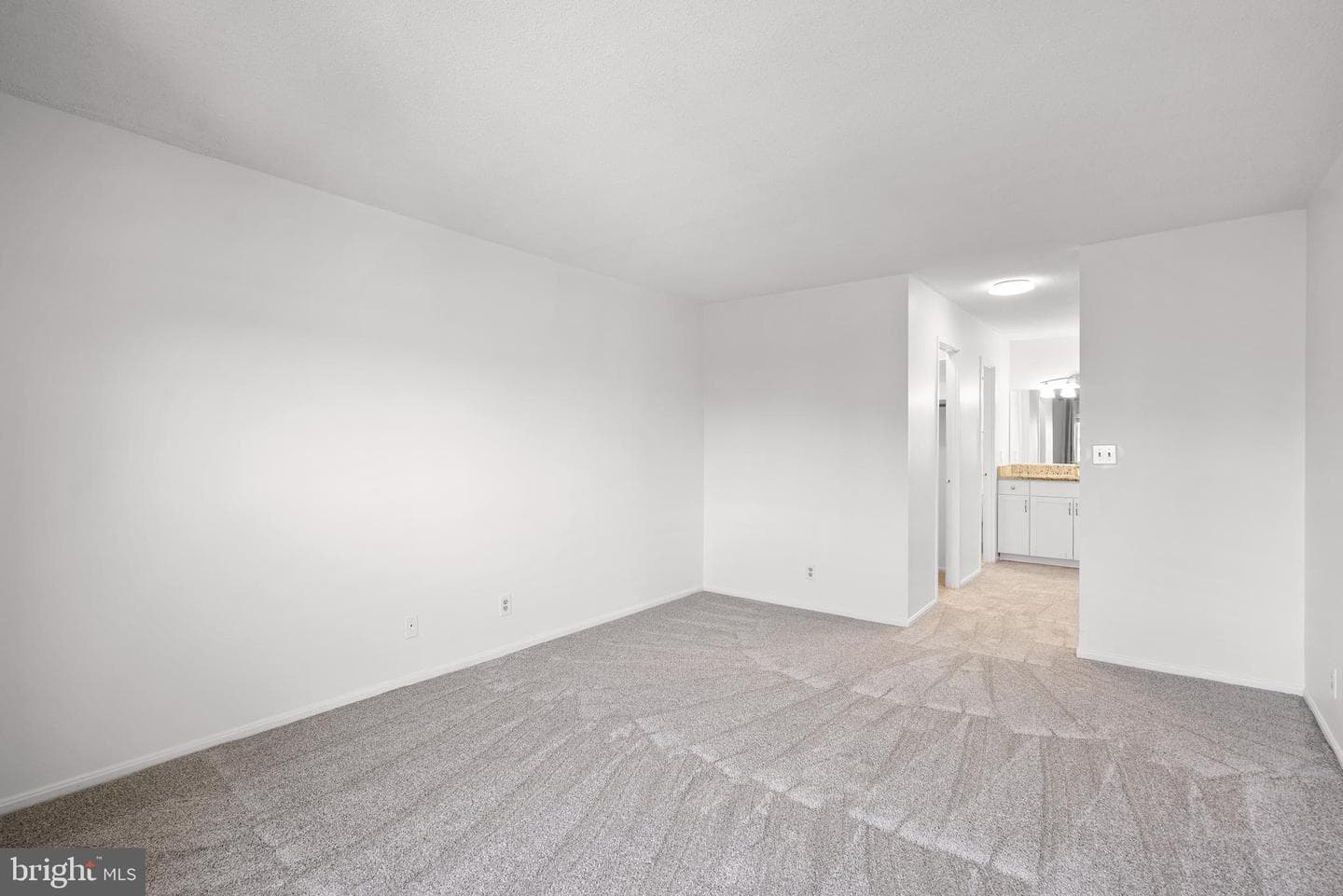8340 Greensboro Drive #625 photo 18