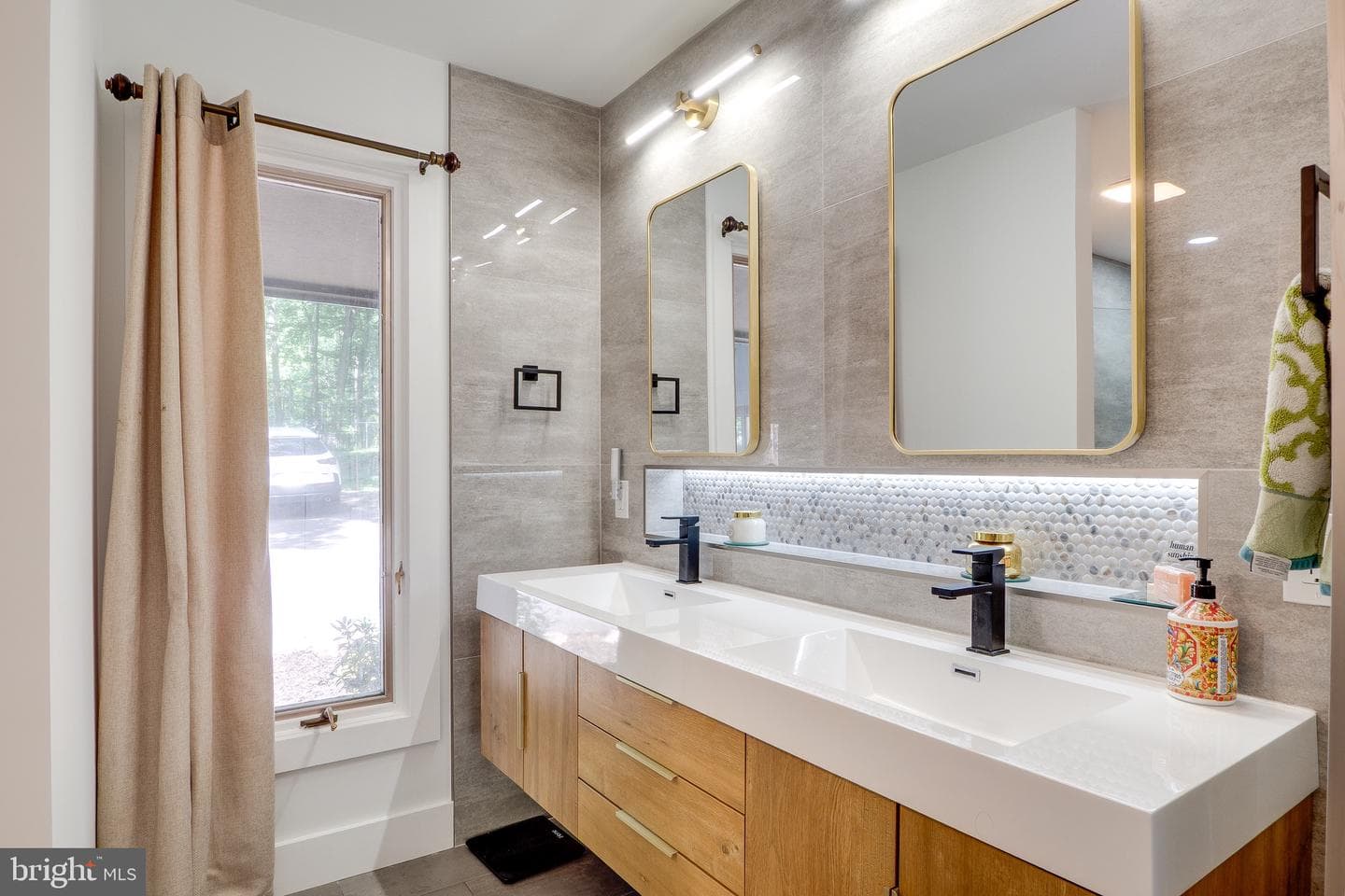 10236 Lawyers Road photo 27