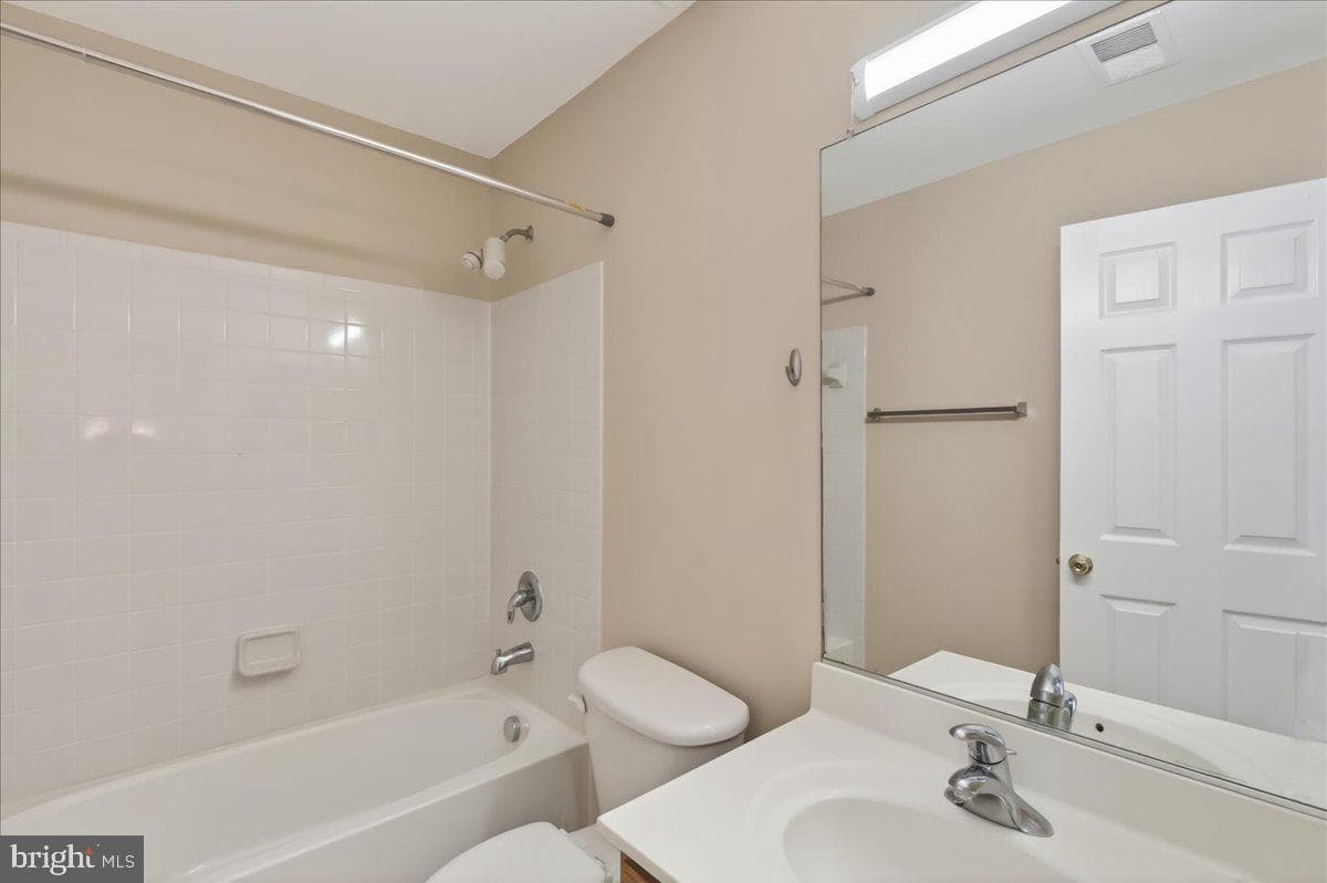 8506 Hallie Rose Place photo 36