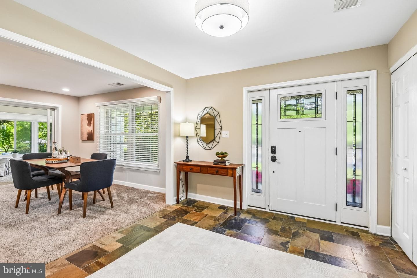 5104 Southampton Drive photo 4