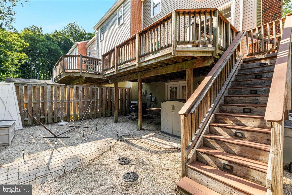 5201 Lonsdale Drive photo 41