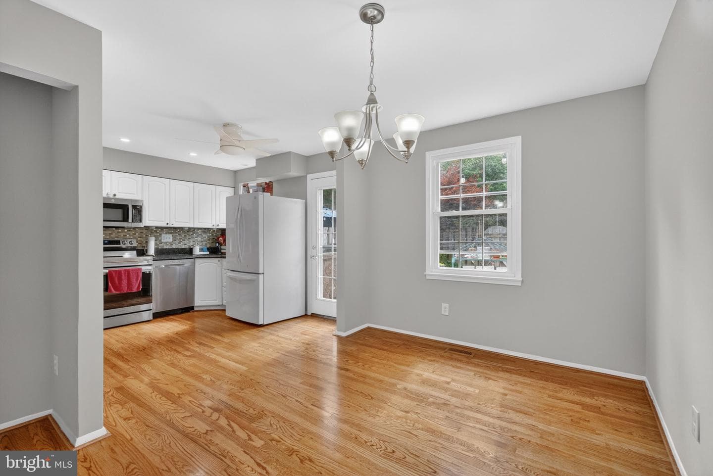 3316 Webley Court photo 6