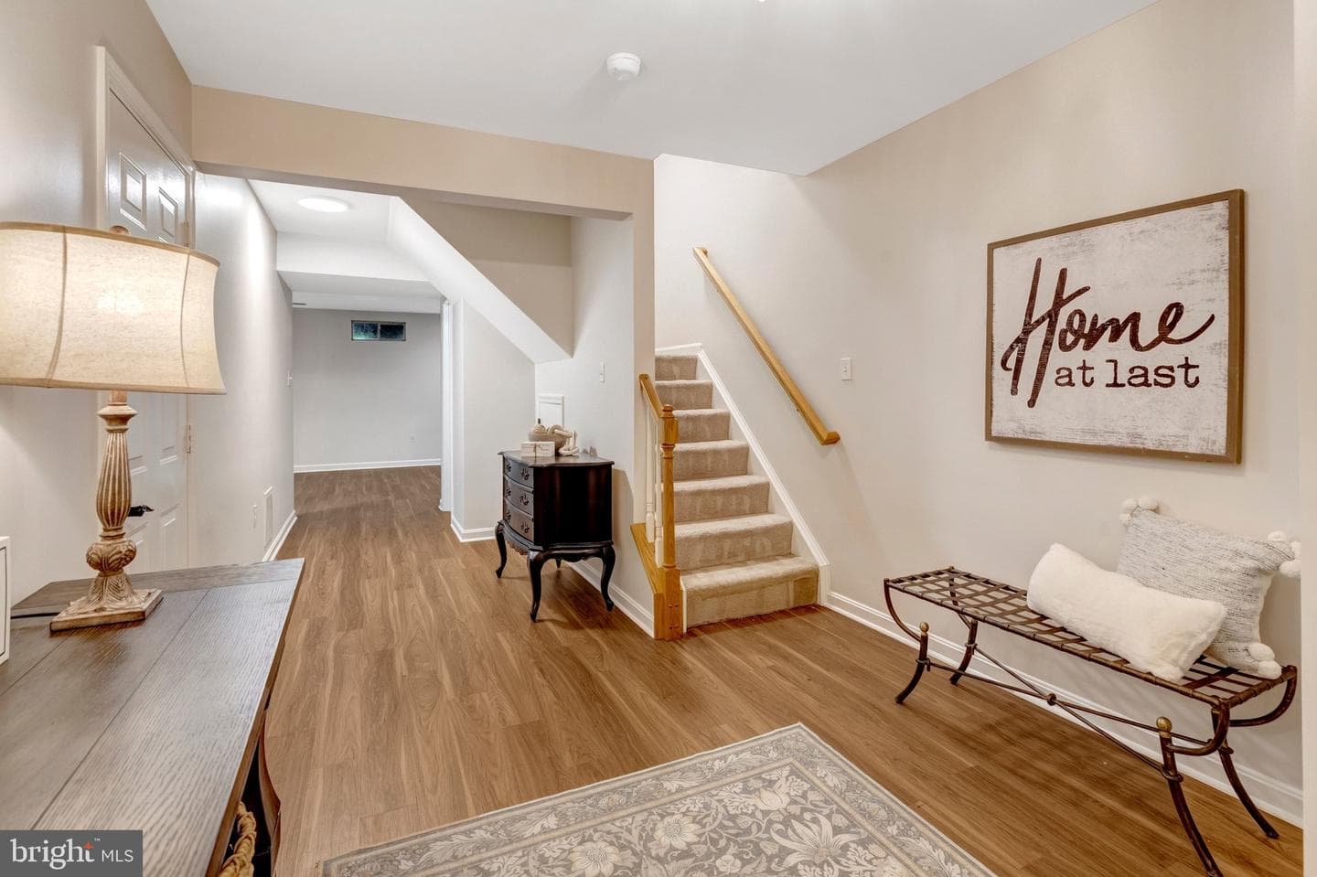 7706 Shadowcreek Terrace photo 4