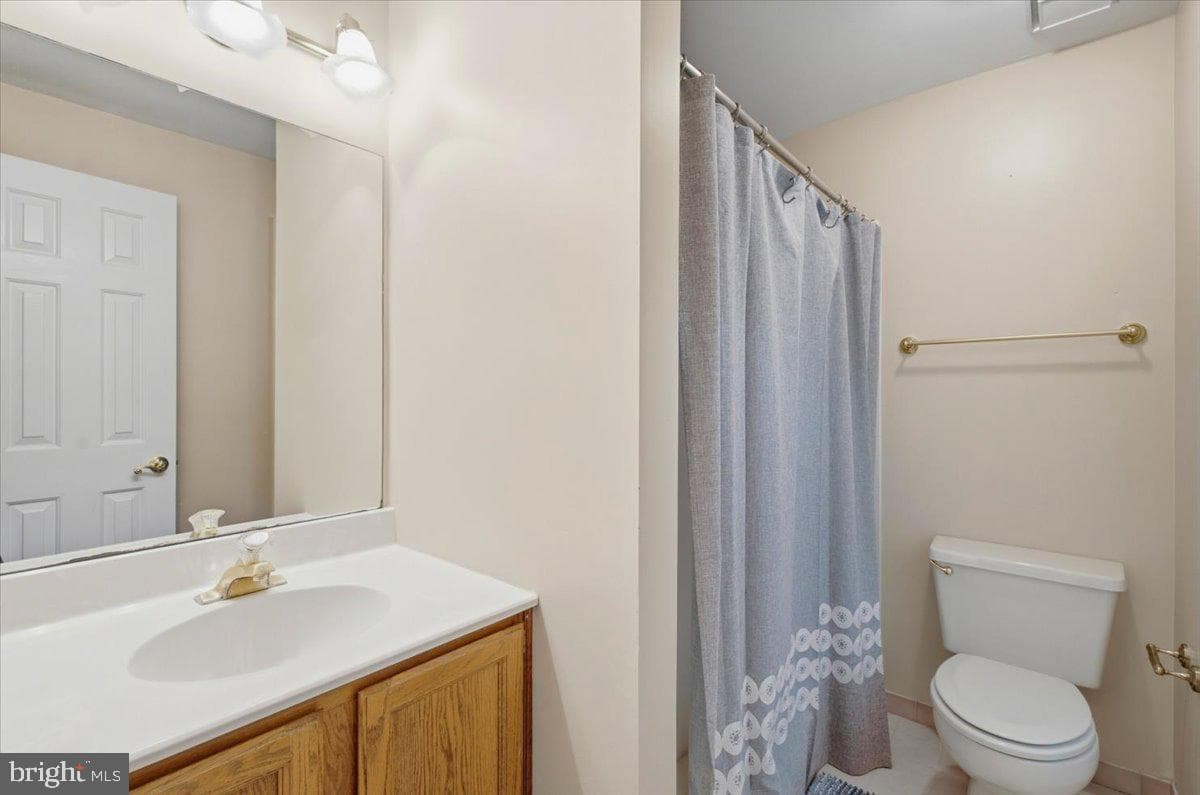 11224 Devereux Manor Lane photo 54
