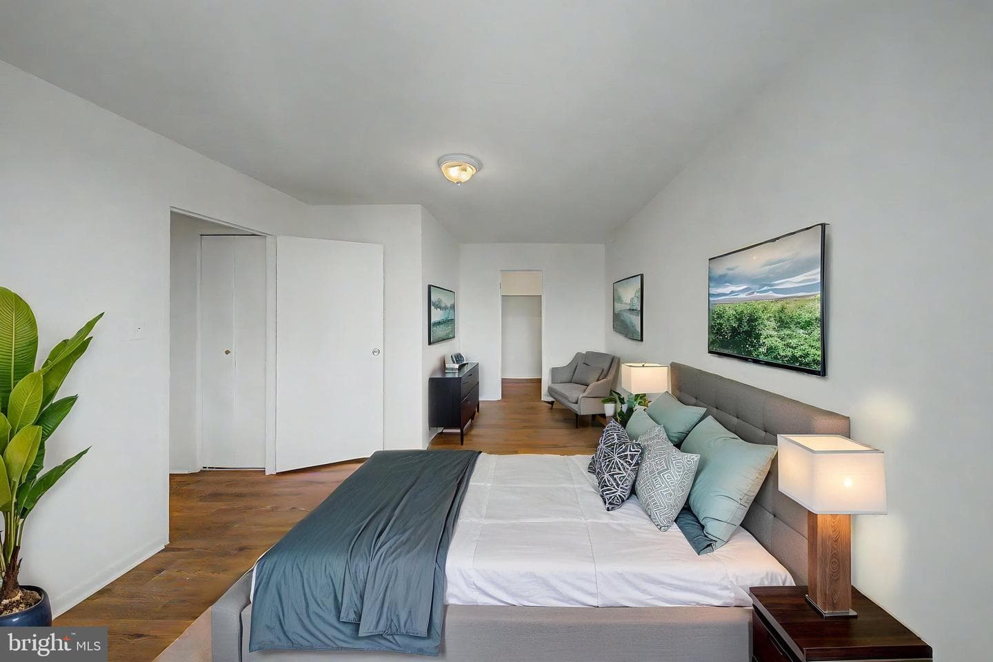 6631 Wakefield Drive #520 photo 9