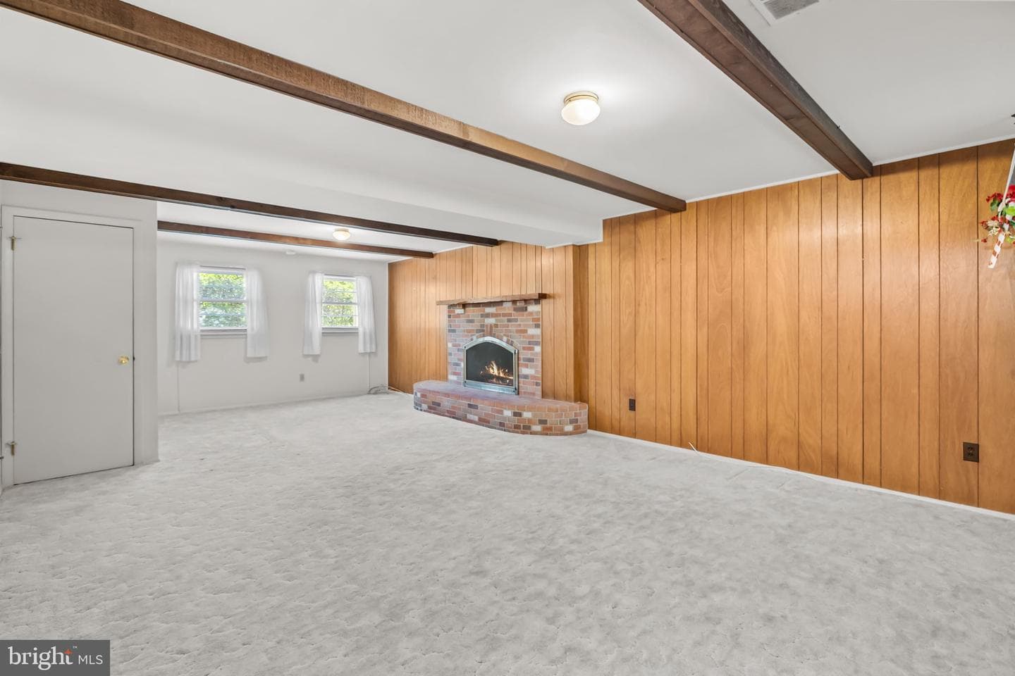 6914 Hadlow Drive photo 28
