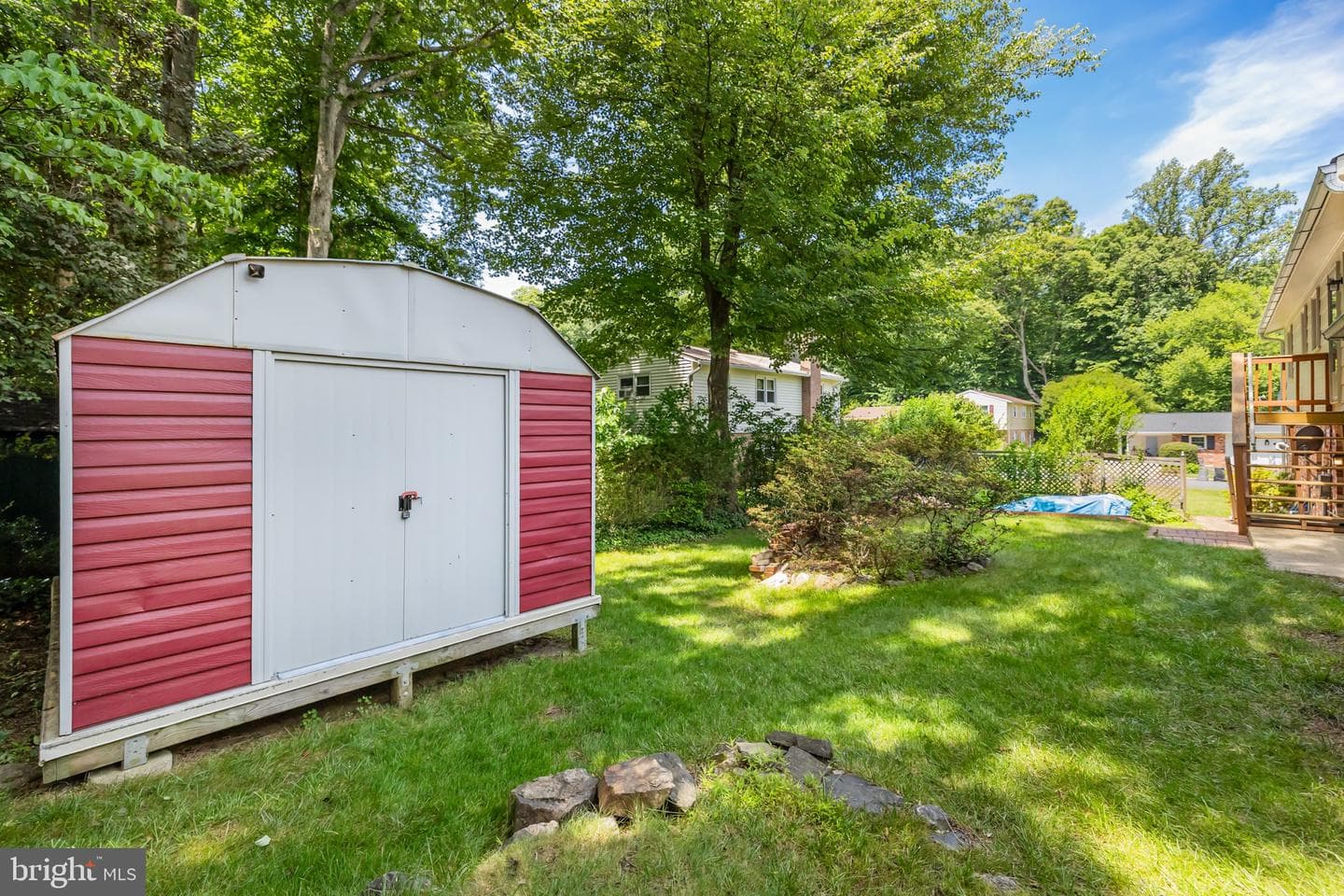 6914 Hadlow Drive photo 43