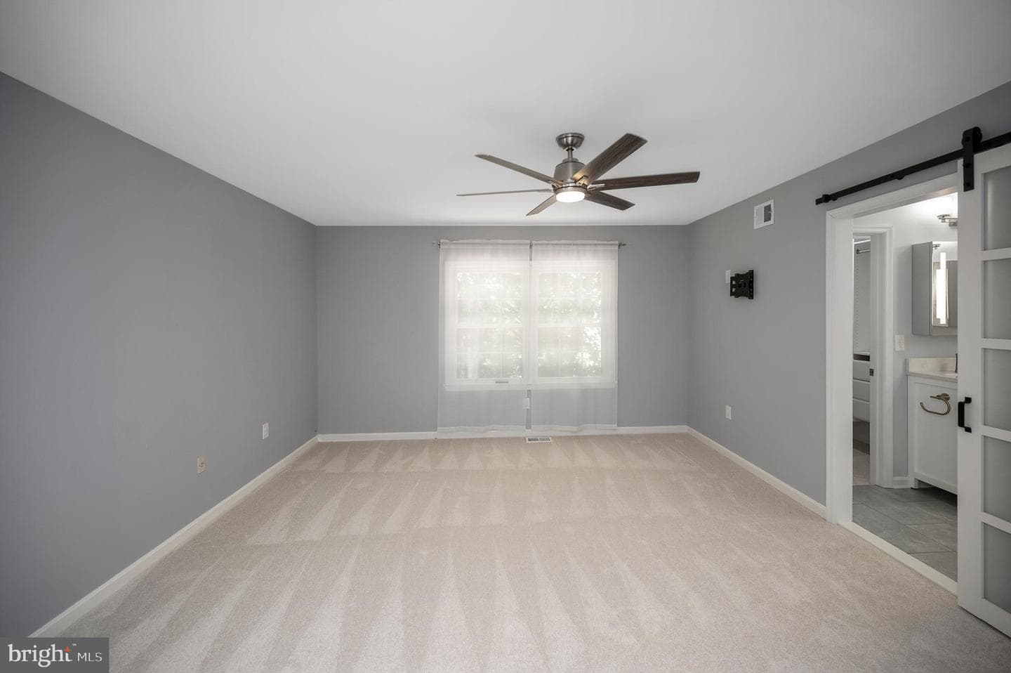 4611 Tapestry Drive photo 27