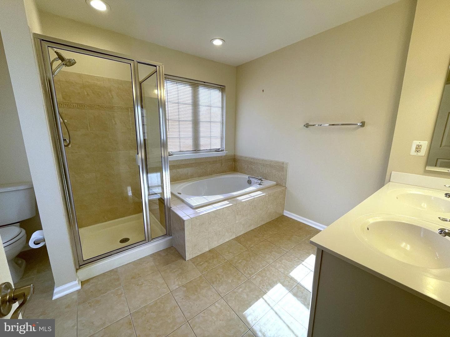 8421 Hallie Rose Street photo 24