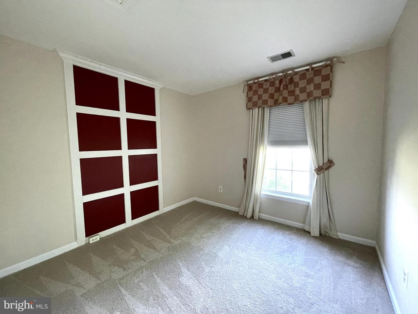 8421 Hallie Rose Street photo 29