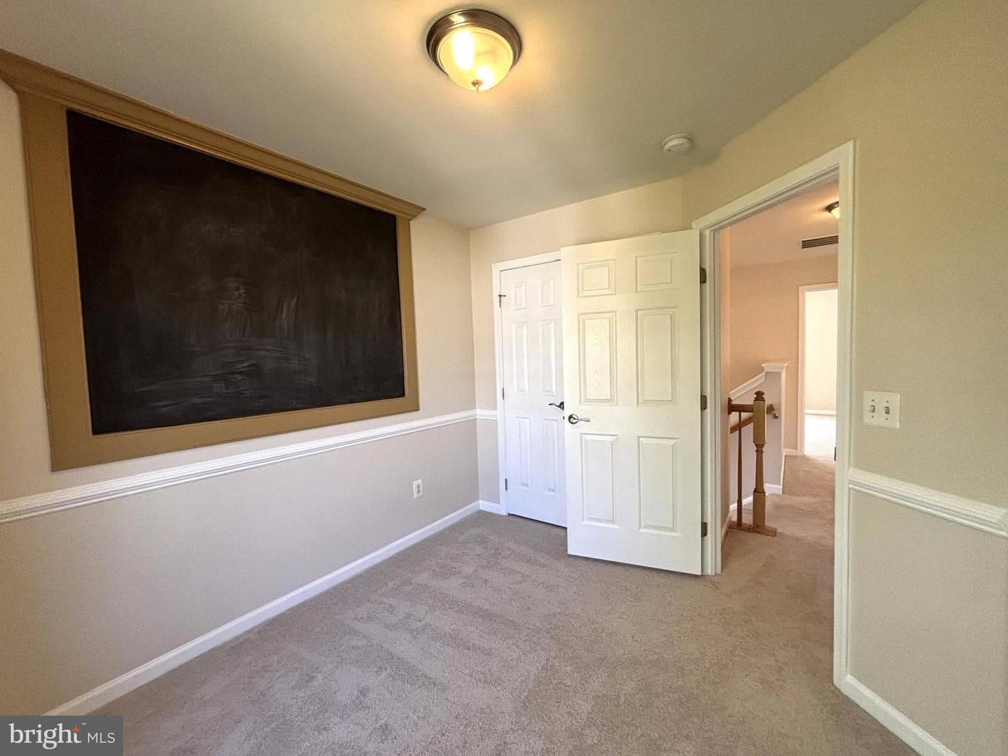 8421 Hallie Rose Street photo 32
