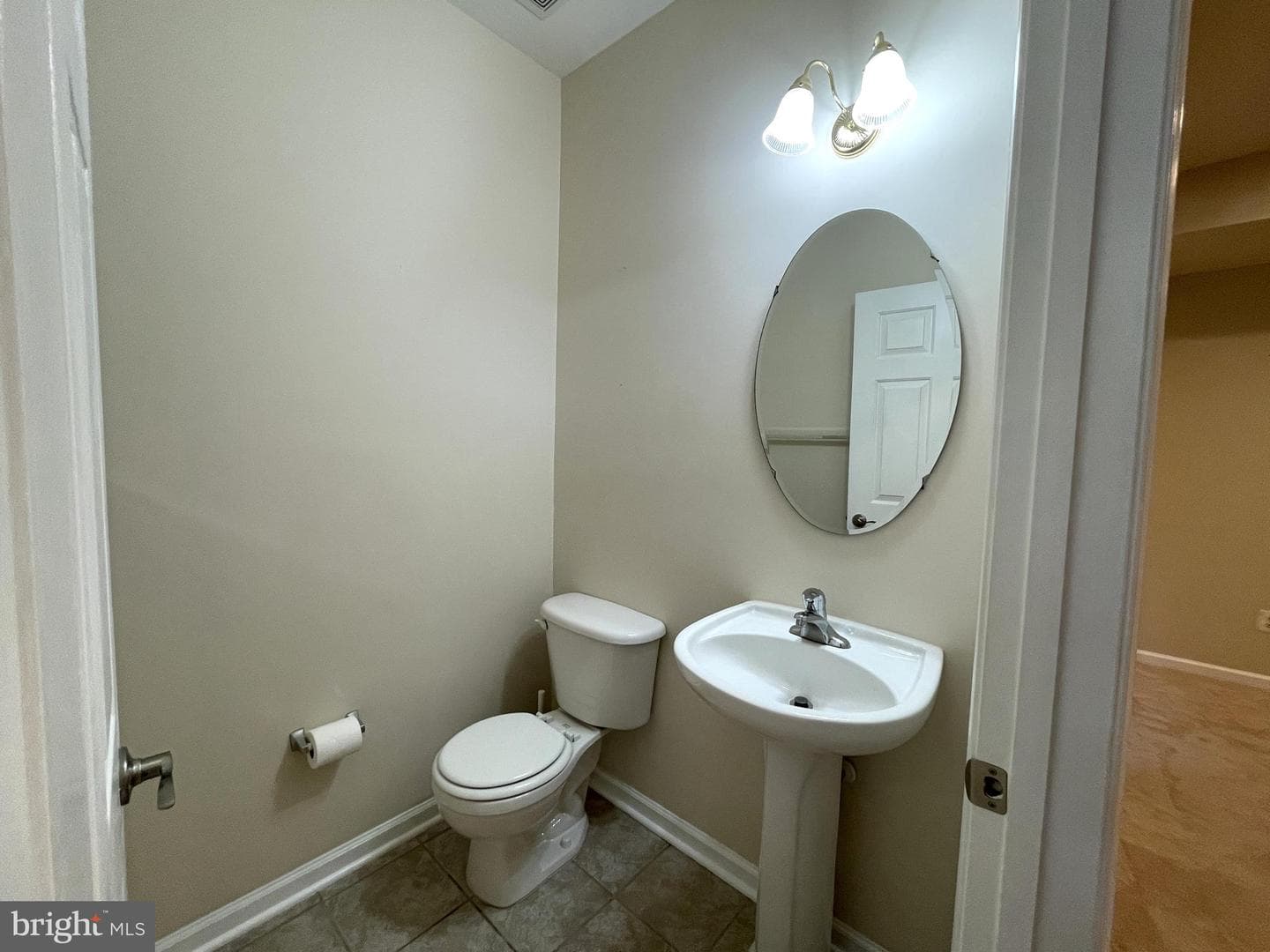 8421 Hallie Rose Street photo 38