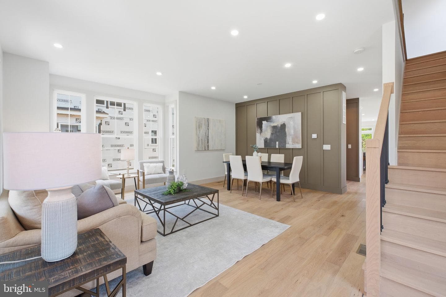 3220 Clayborne Avenue photo 12